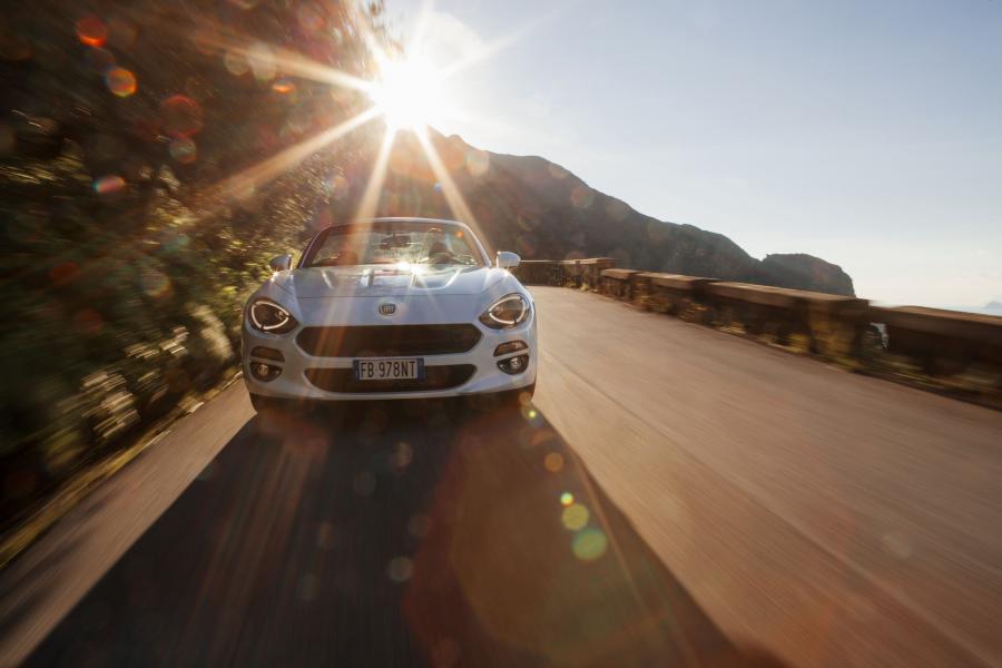  Fiat 124 Spider 2016 года  (фото 27 из 75)